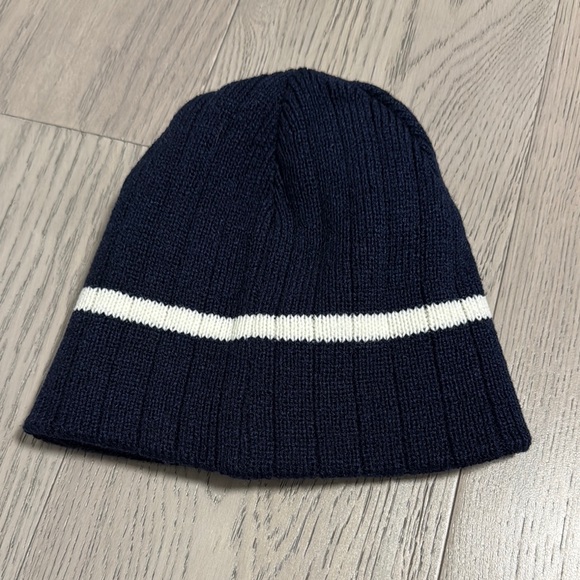 Mercedes Benz Beanie - Picture 2 of 4